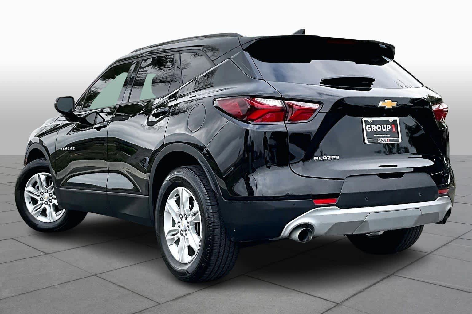 Used 2019 Chevrolet Blazer LT FWD image 12