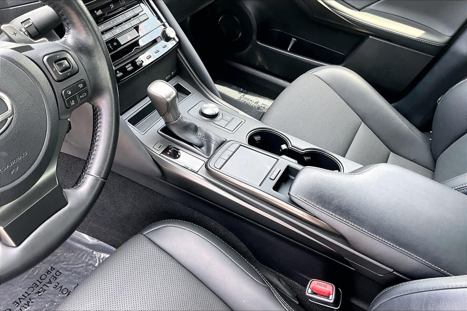 Used 2021 Lexus IS 300 w/ Accessory Package RWD image 17