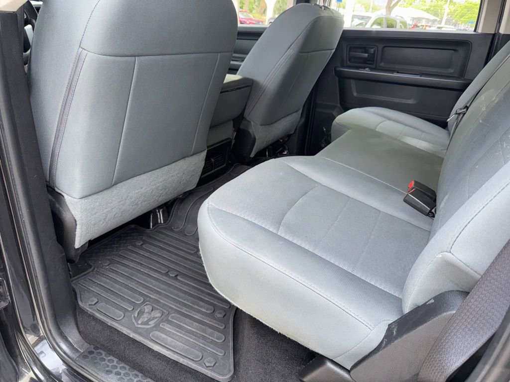Used 2017 RAM 1500 Express image 21