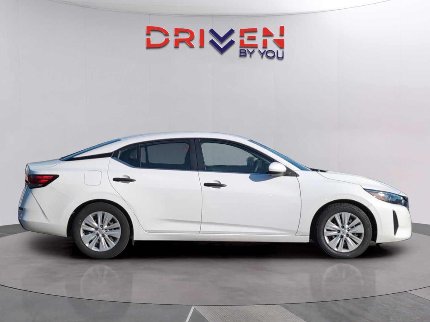 Used 2024 Nissan Sentra S FWD image 6