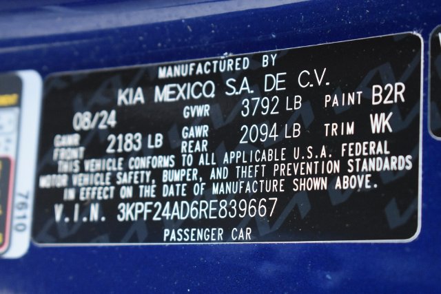 Used 2024 Kia Forte LXS w/ LXS Technology Package FWD image 30