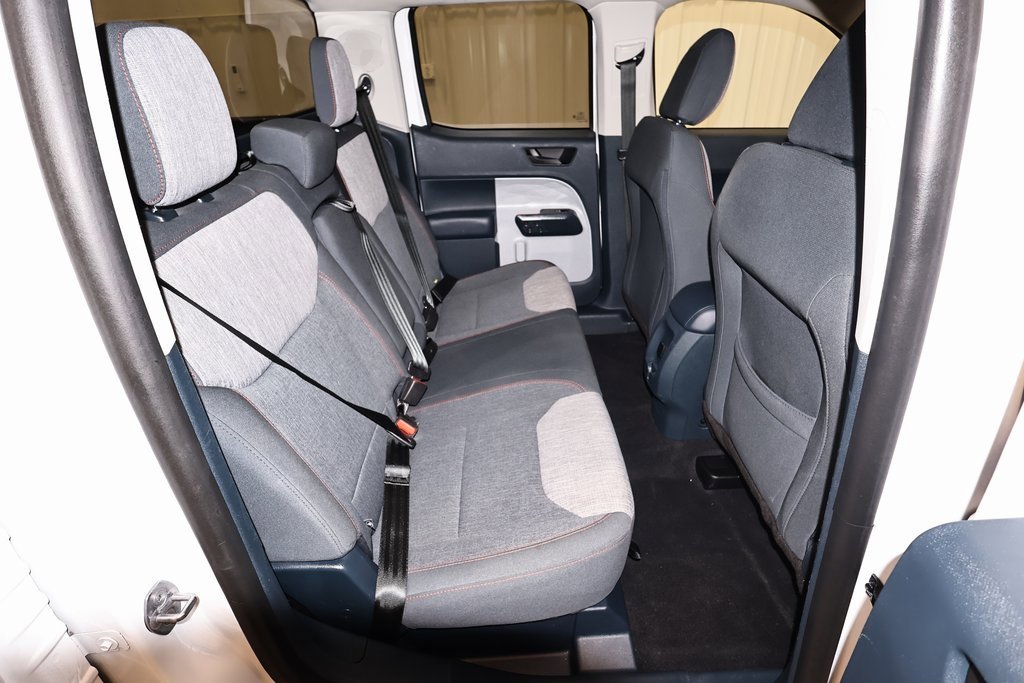 Certified 2023 Ford Maverick XLT image 18