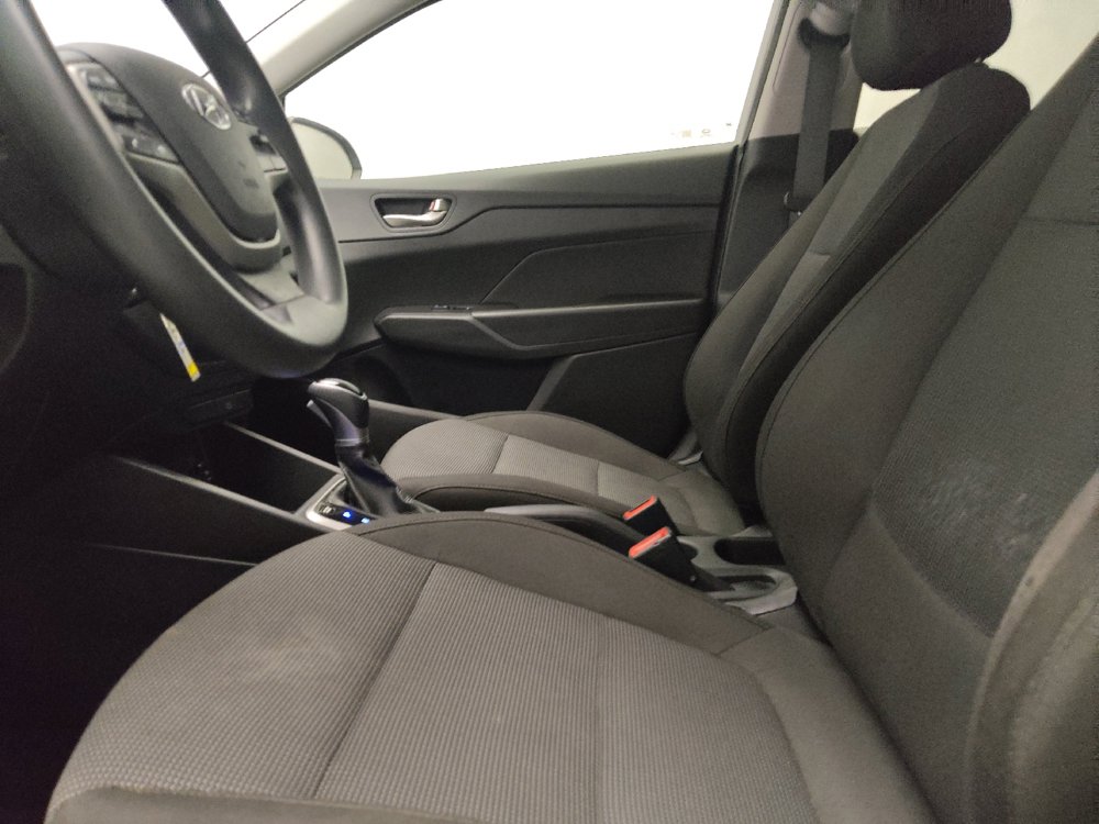 Used 2020 Hyundai Accent SE FWD image 17