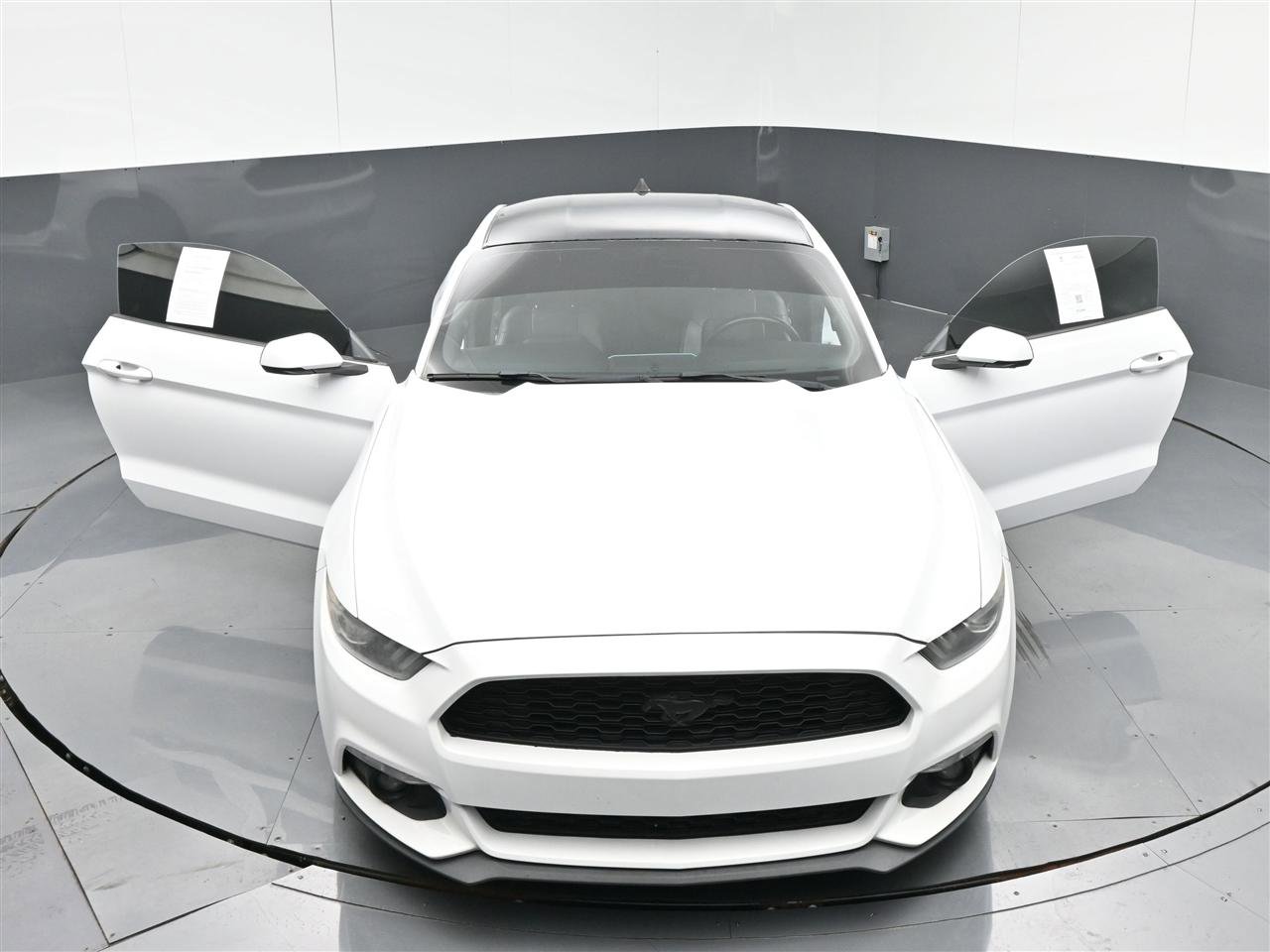 Used 2016 Ford Mustang Premium RWD image 35
