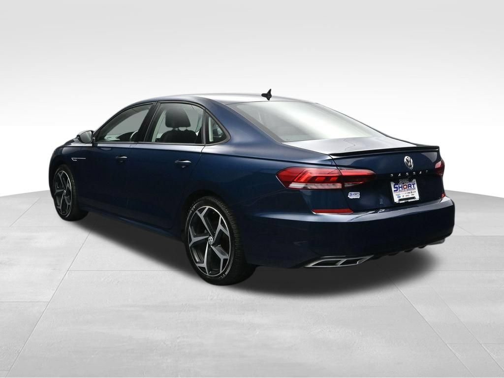Used 2020 Volkswagen Passat 2.0T R-Line FWD image 3