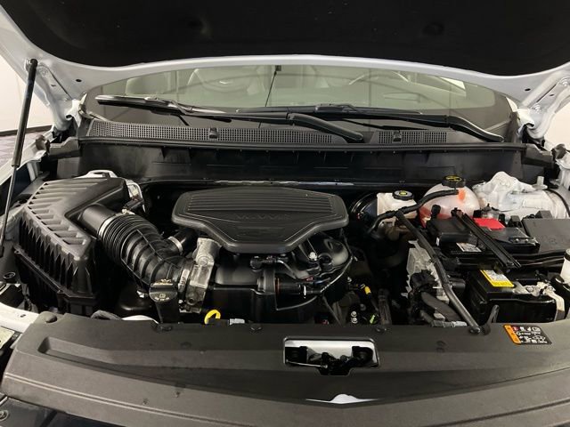 Certified 2025 Cadillac XT6 Premium Luxury w/ Technology Package image 39