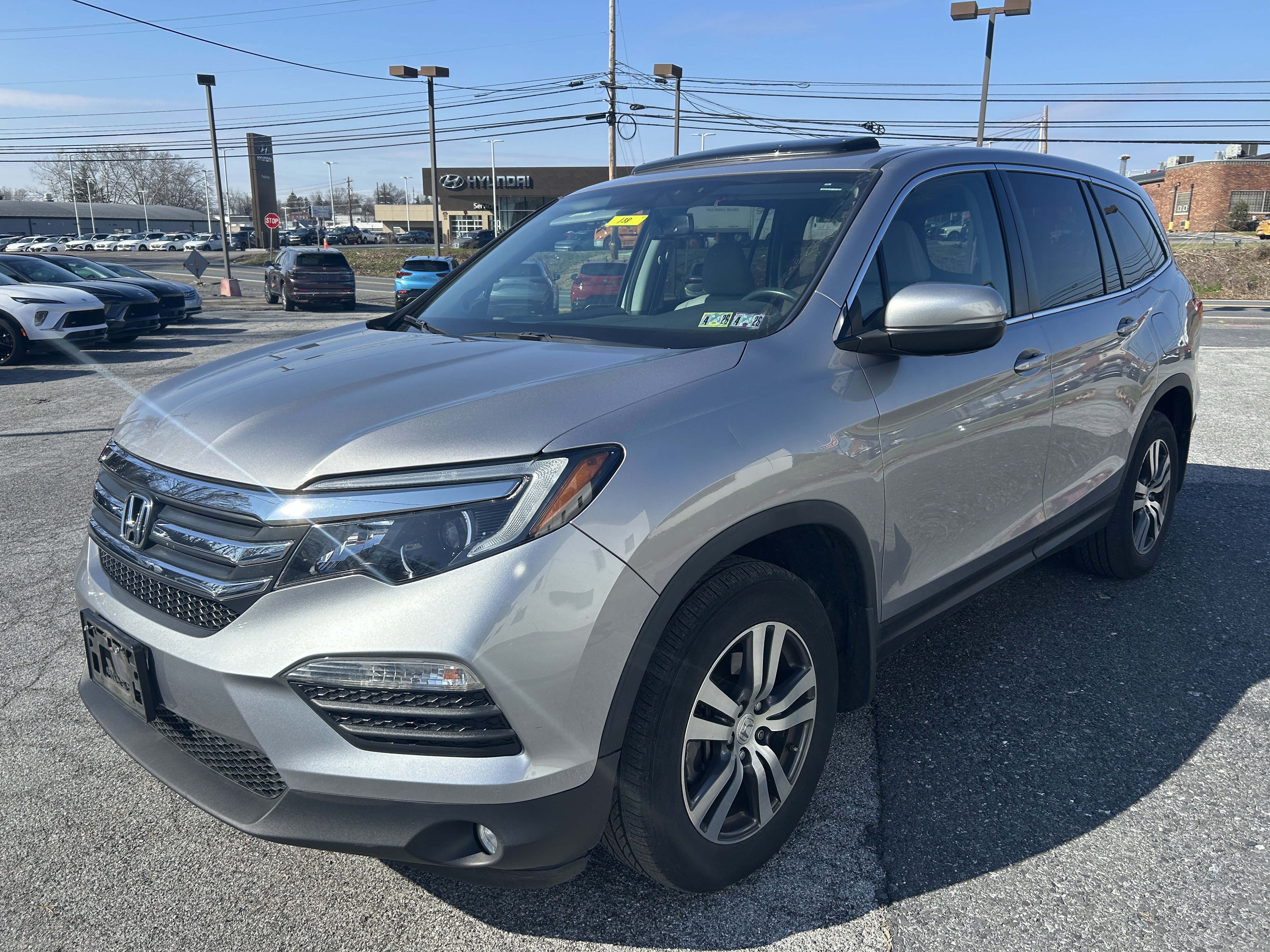 Used 2017 Honda Pilot EX-L image 8