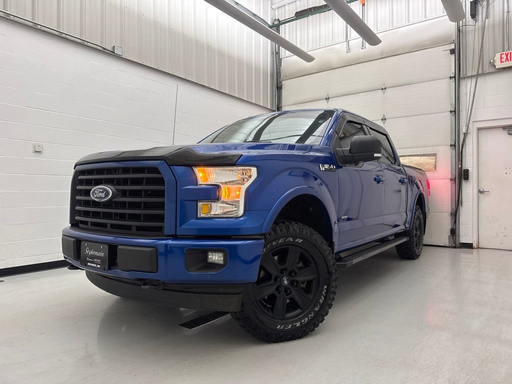 Used 2017 Ford F150 XLT w/ Equipment Group 302A Luxury AWD/4WD image 3
