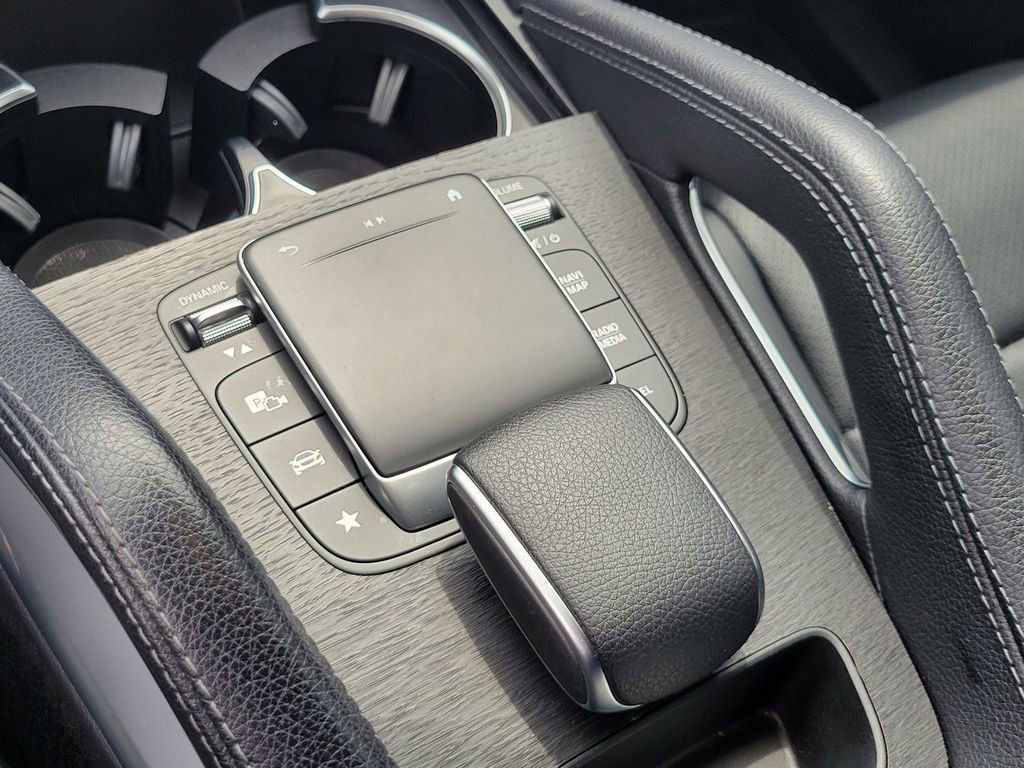 Used 2022 Mercedes-Benz GLE 350 w/ Premium Package image 20
