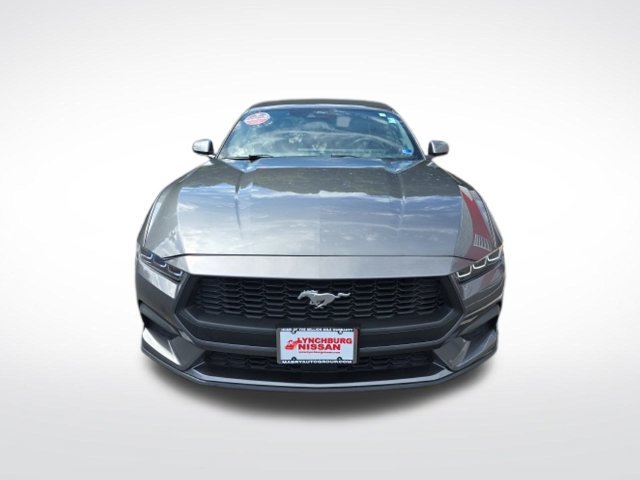 Used 2025 Ford Mustang Premium RWD image 9