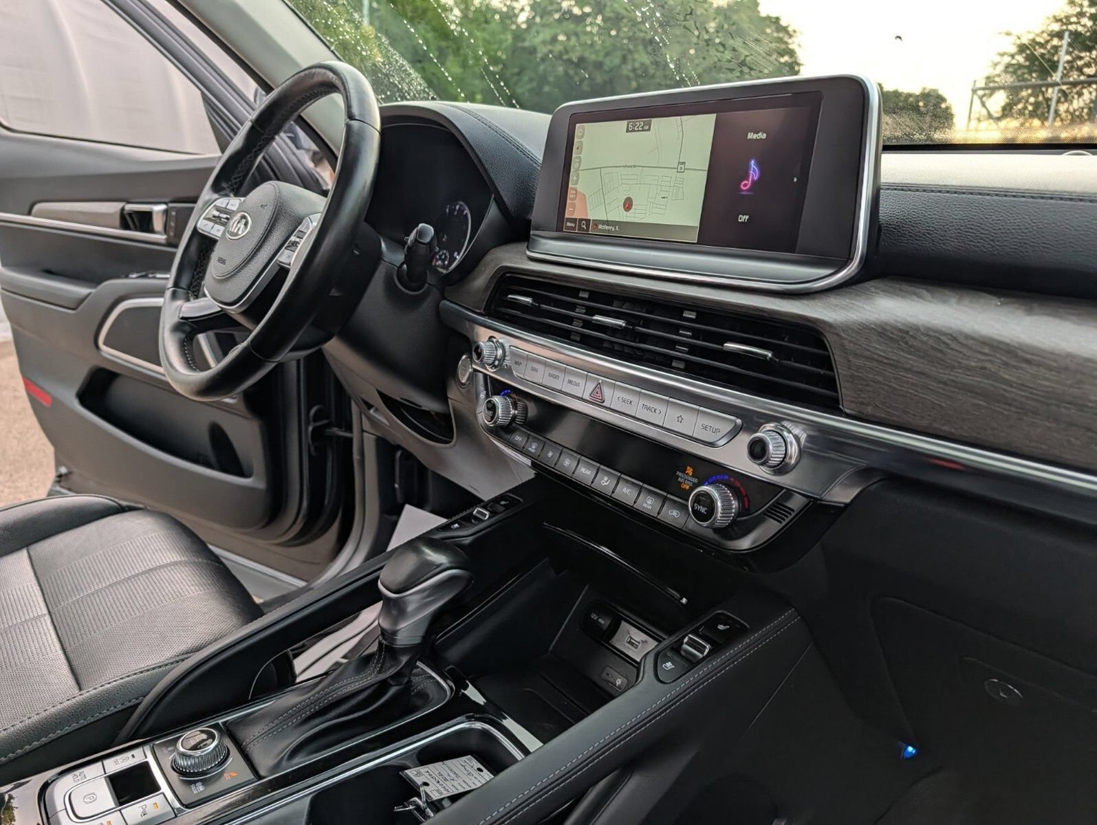 Used 2021 Kia Telluride SX w/ Nightfall Edition Package AWD/4WD image 32