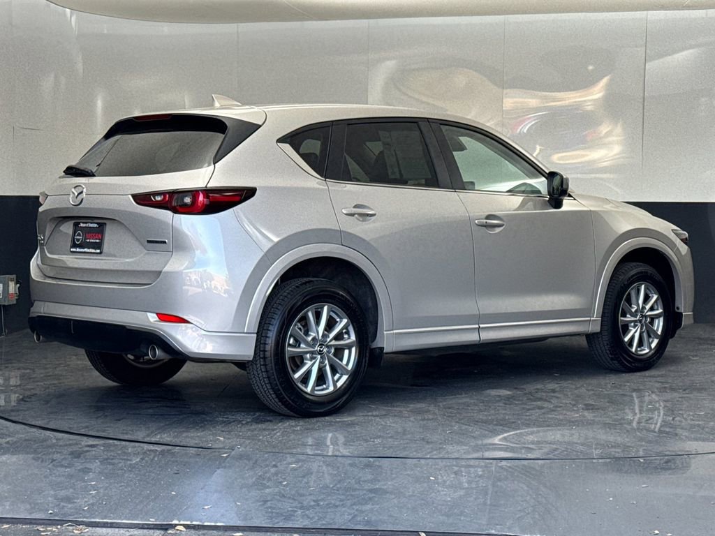 Used 2025 MAZDA CX-5 AWD 2.5 S w/ Select Package image 3