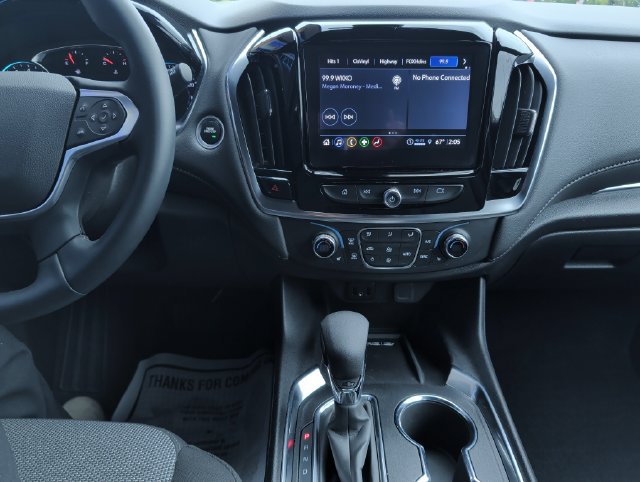Used 2023 Chevrolet Traverse LT FWD image 18