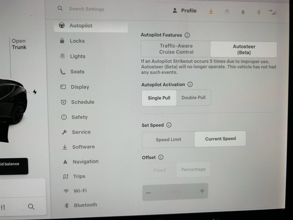 Used 2020 Tesla Model Y Long Range image 13