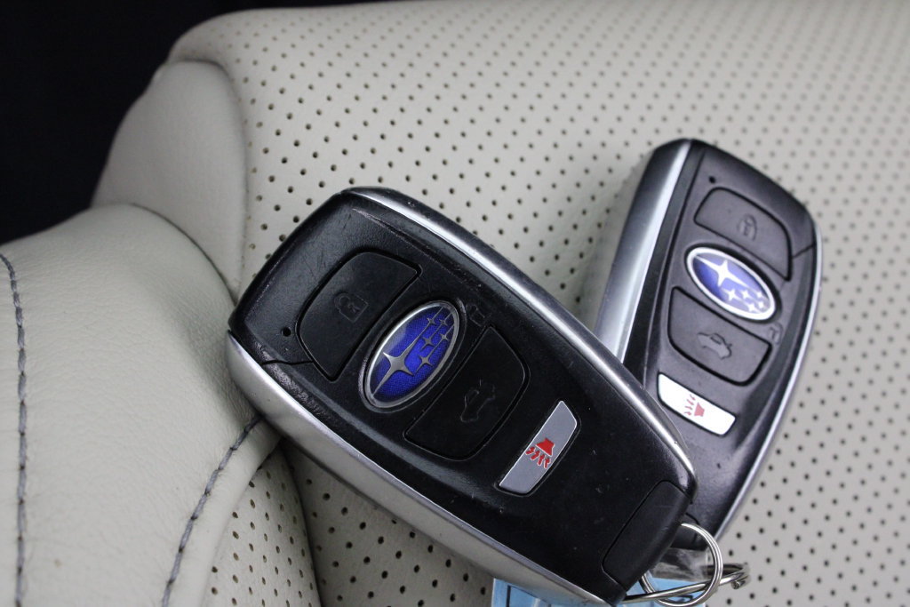 Used 2023 Subaru Ascent Limited w/ Popular Package #2A AWD/4WD image 30