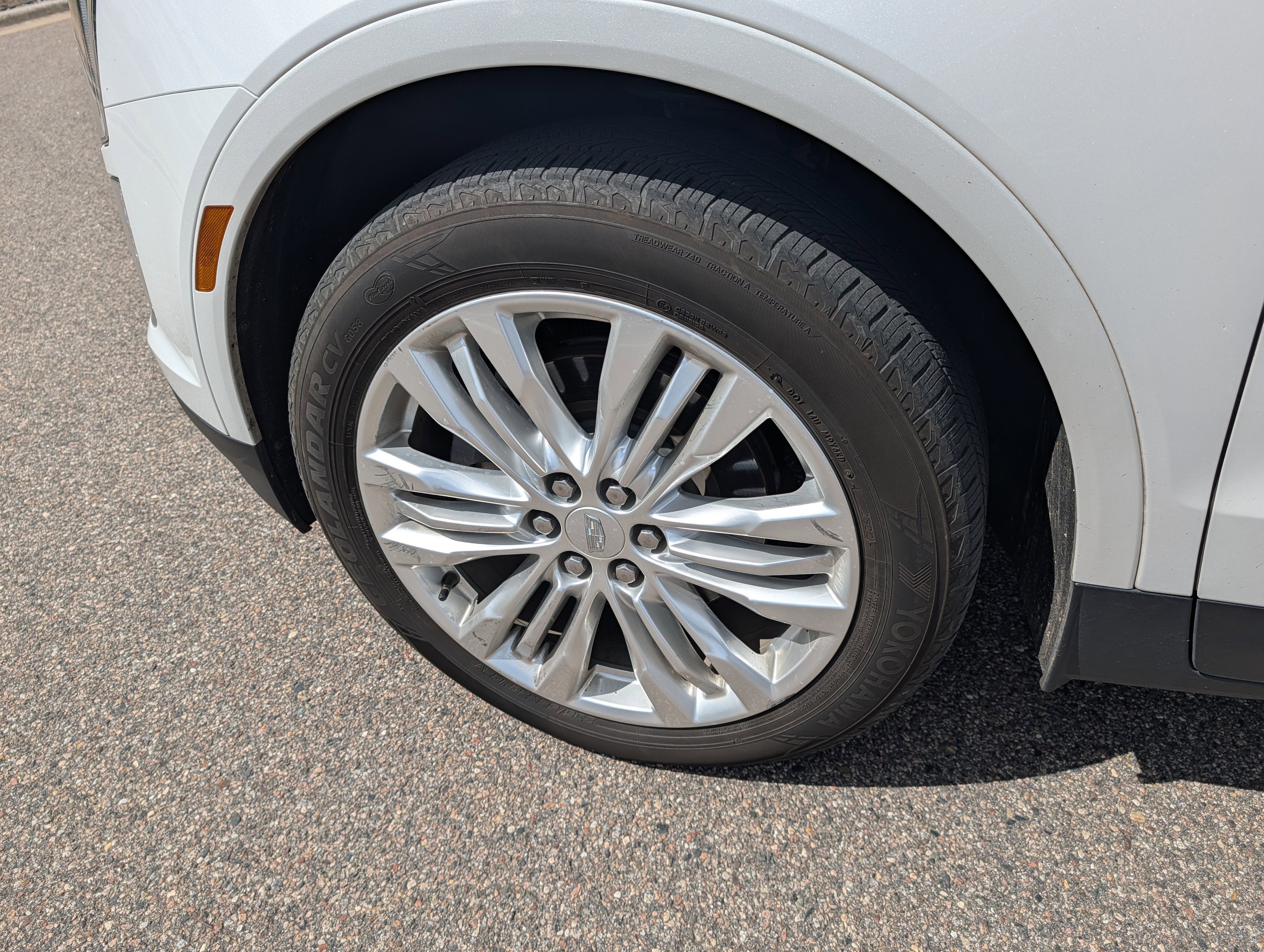 Used 2019 Cadillac XT5 Premium Luxury AWD/4WD image 5