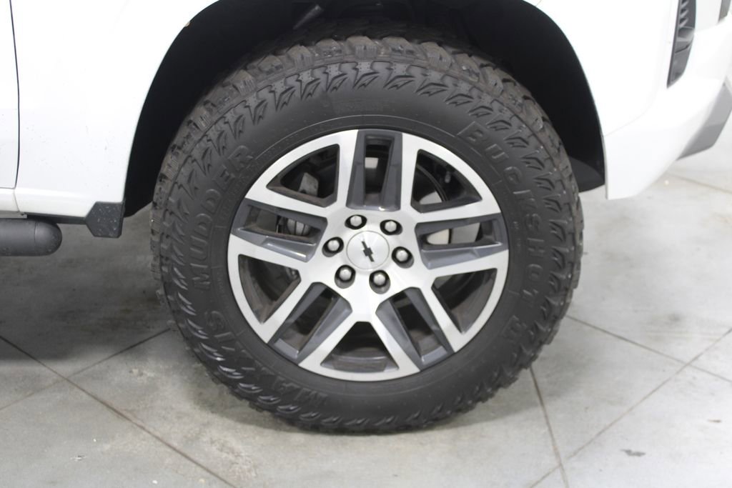 Used 2023 Chevrolet Colorado Z71 w/ Z71 Convenience Package 2 image 13