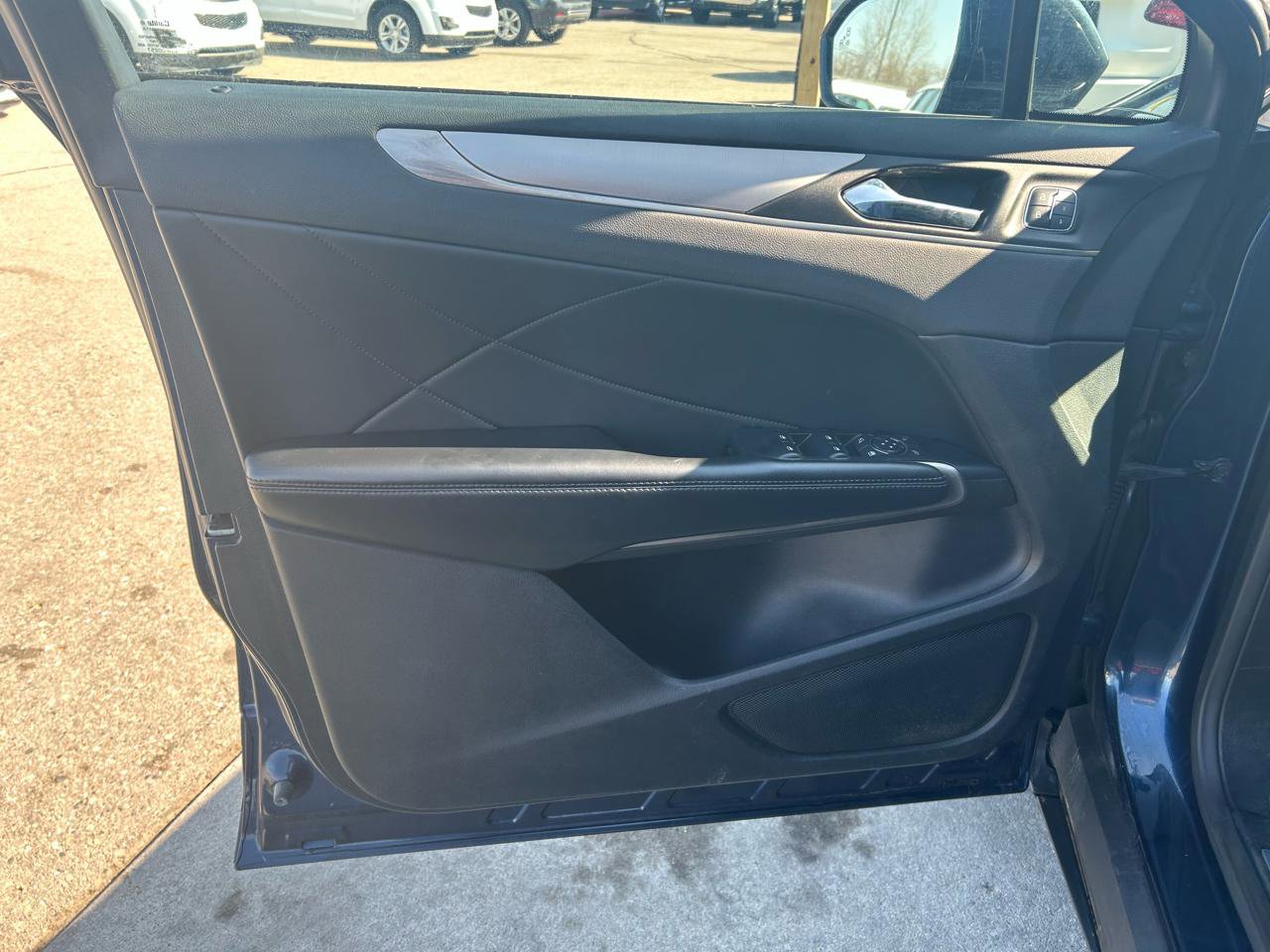 Used 2016 Lincoln MKC Reserve w/ Lincoln MKC Climate Package image 14