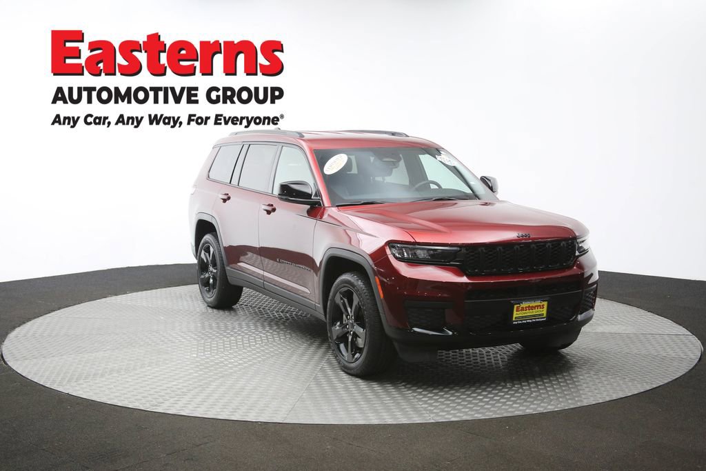 Used 2023 Jeep Grand Cherokee L Laredo image 50