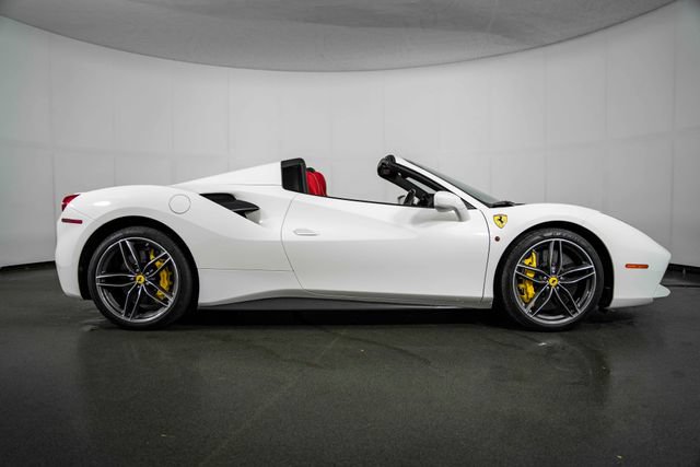 Used 2017 Ferrari 488 Spider RWD image 9