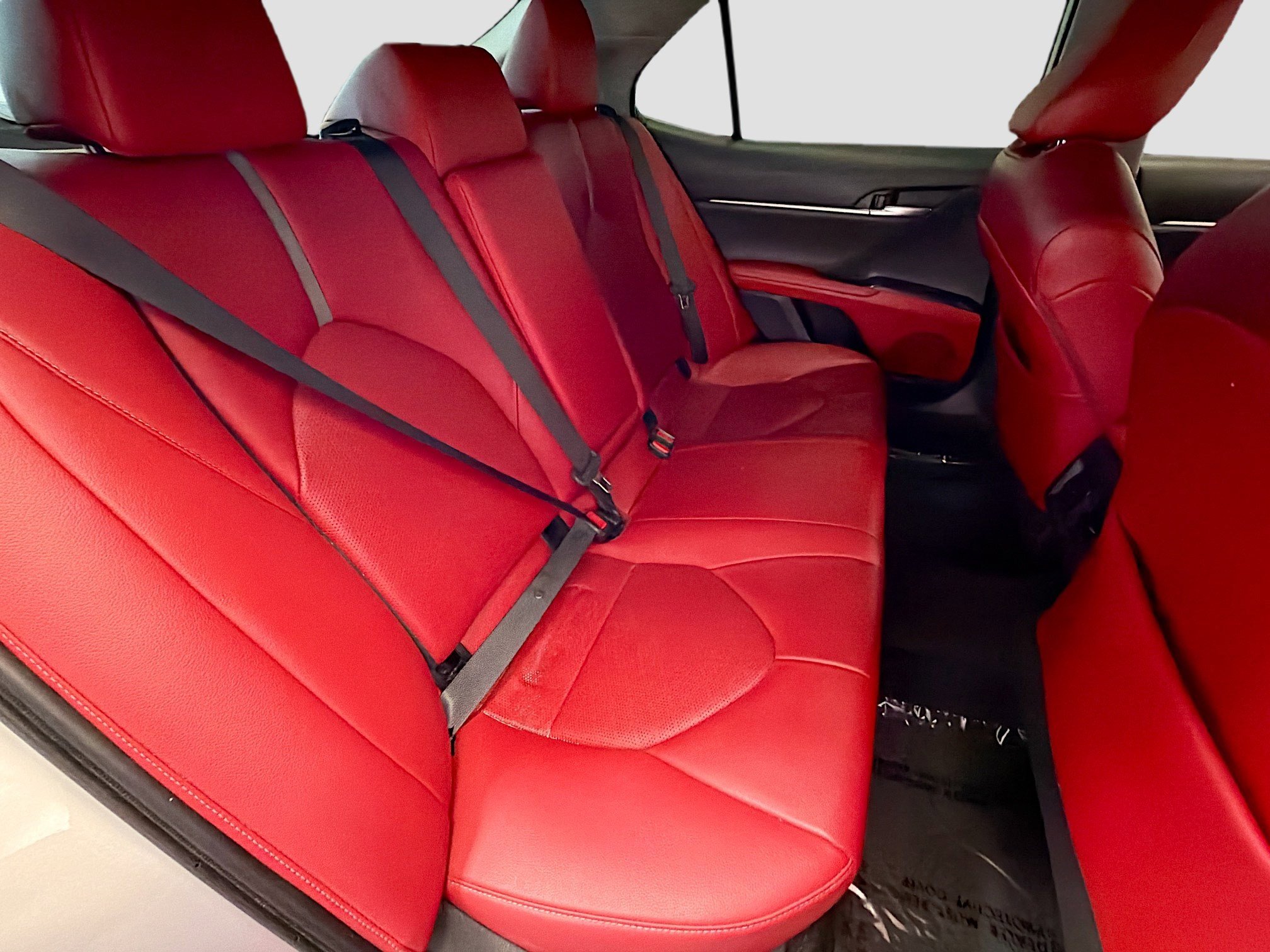 Used 2021 Toyota Camry XSE image 14