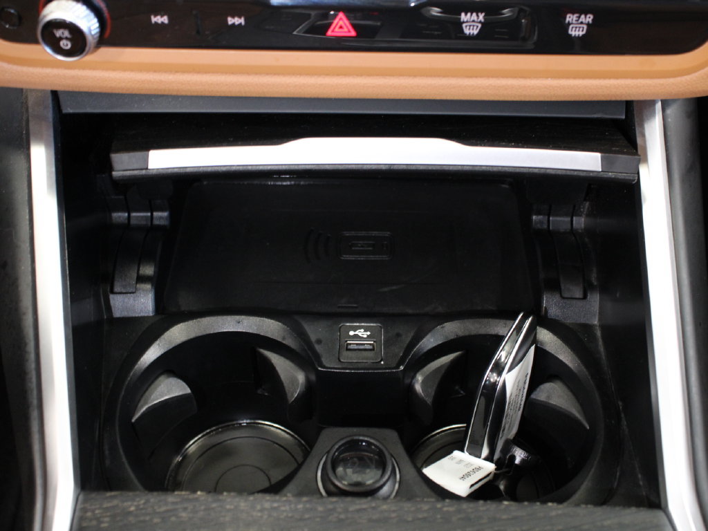 Used 2023 BMW 330i Sedan w/ Driving Assistance Package RWD image 28