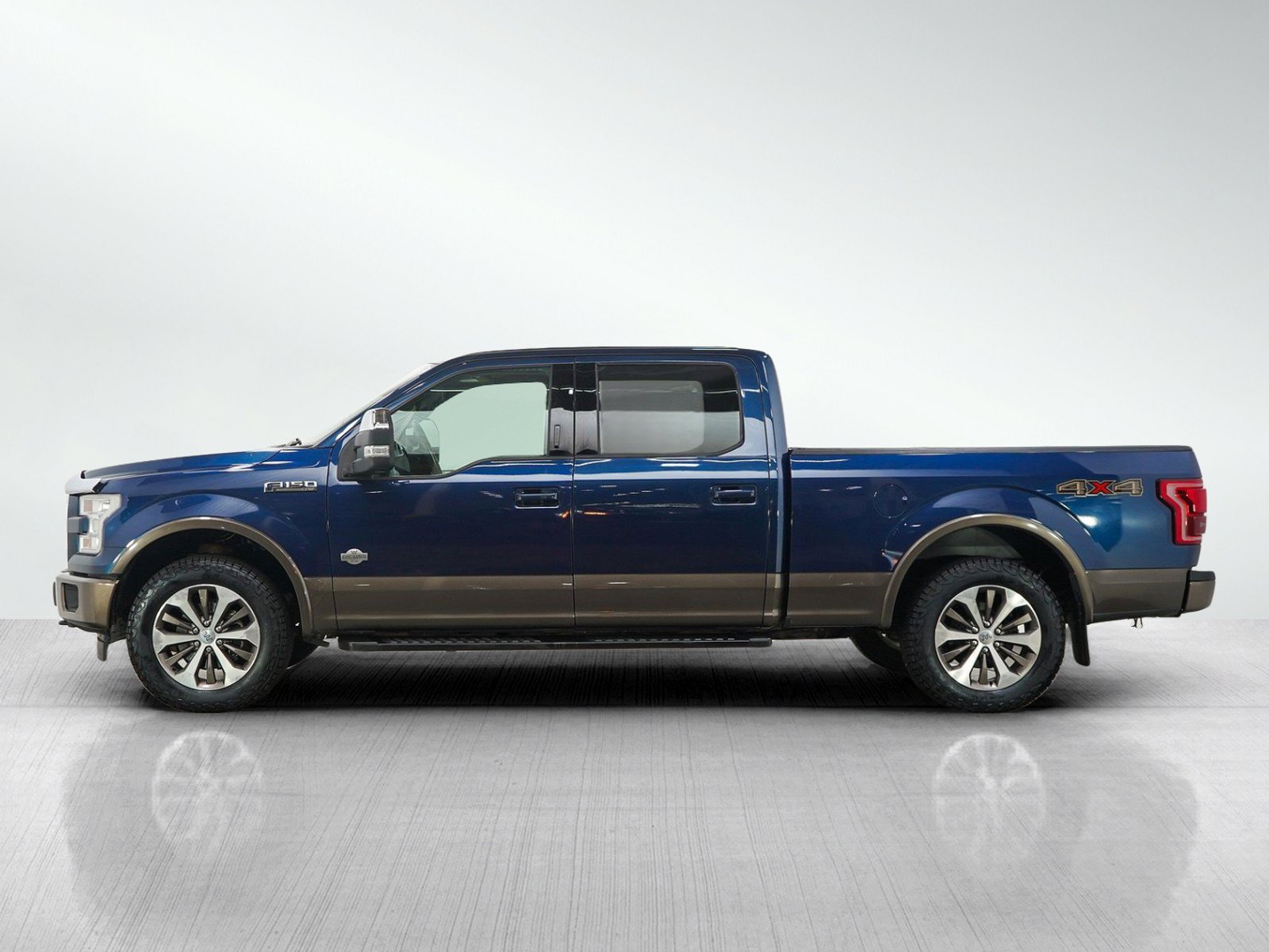 Used 2017 Ford F150 King Ranch w/ Equipment Group 601A Luxury AWD/4WD image 2