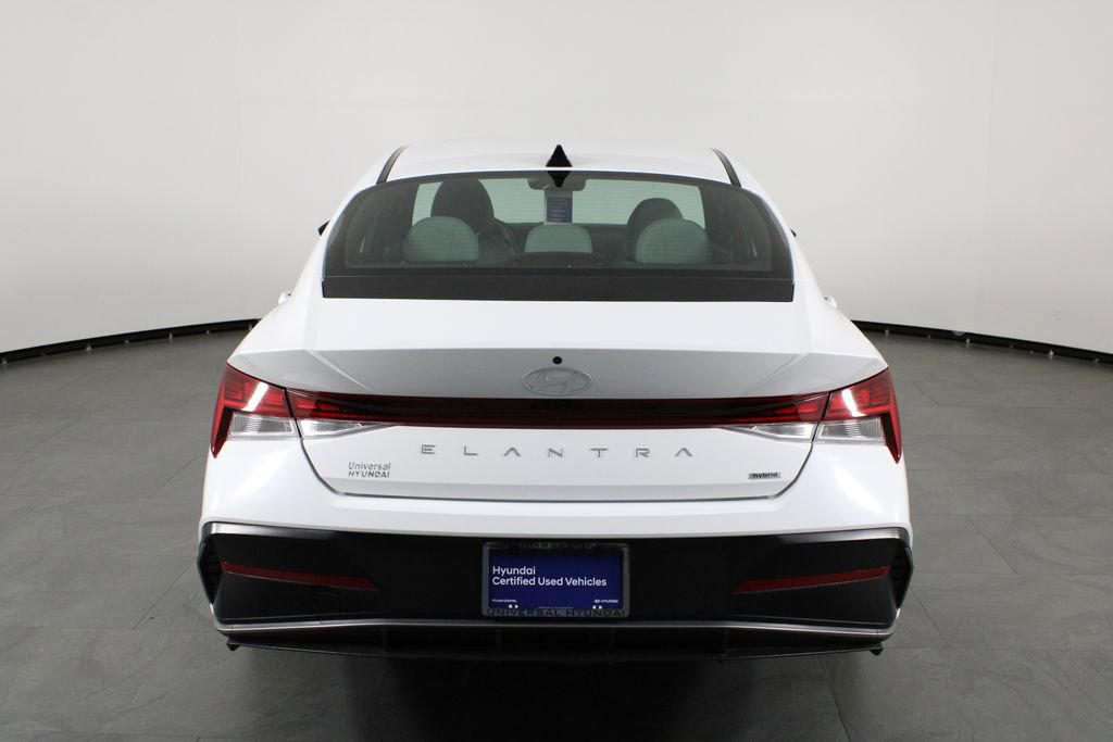 Certified 2025 Hyundai Elantra Limited image 11