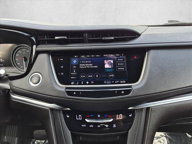 Used 2022 Cadillac XT5 Premium Luxury w/ Technology Package FWD image 13