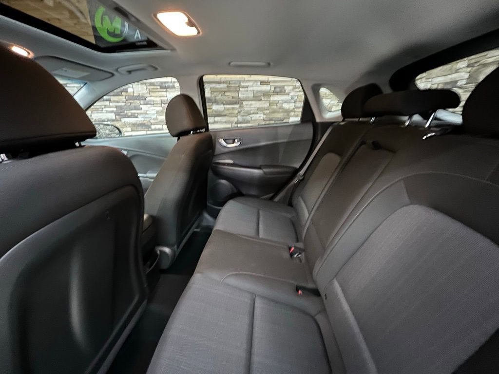 Used 2023 Hyundai Kona SEL w/ Convenience Package AWD/4WD image 30