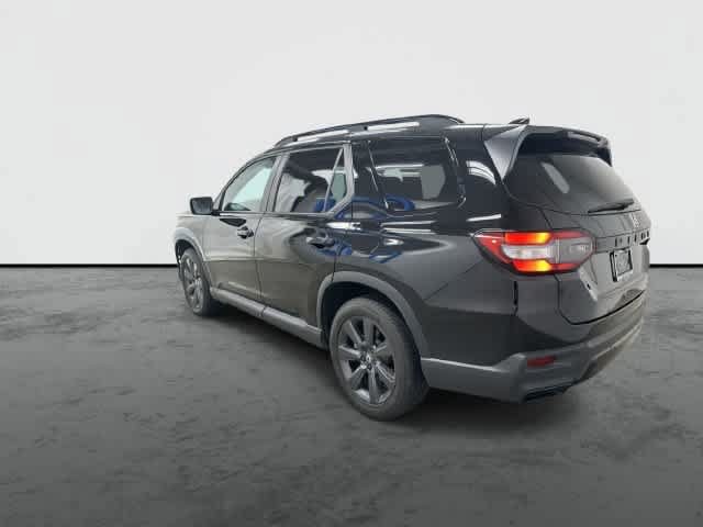 Certified 2026 Honda Pilot Sport image 2