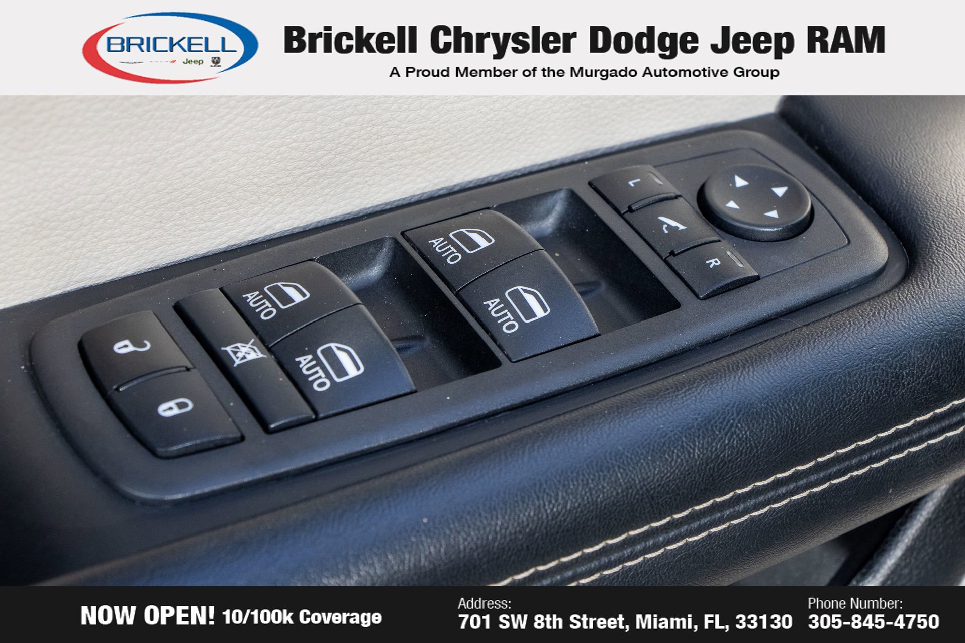 Used 2022 Chrysler Pacifica Limited image 24