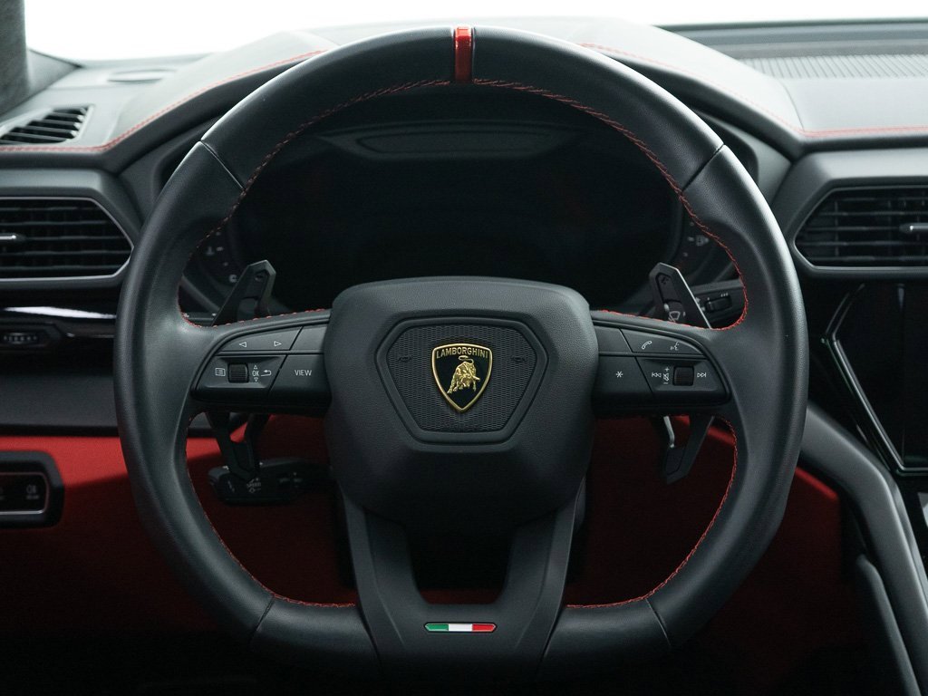 Used 2023 Lamborghini Urus S image 31