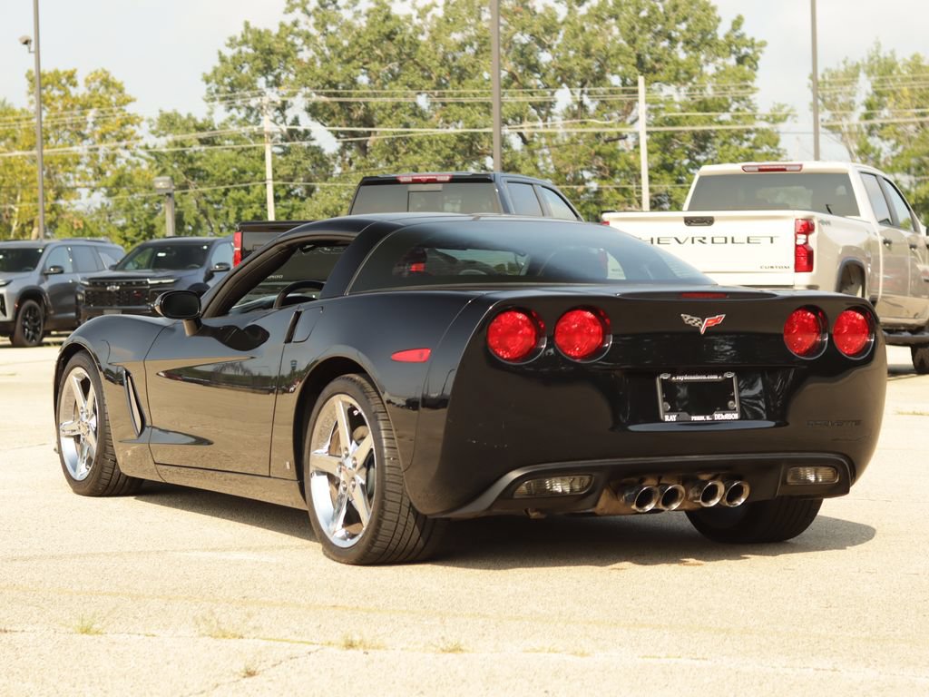 Used 2008 Chevrolet Corvette Coupe w/ Preferred Equipment Group RWD image 5