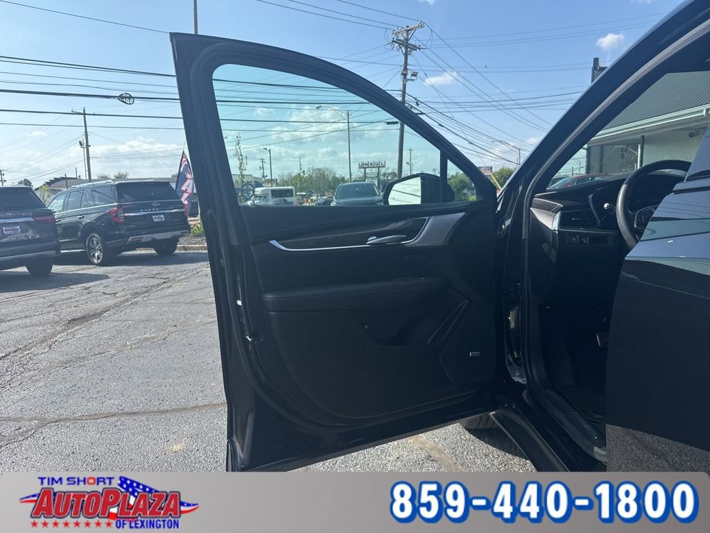 Used 2024 Cadillac XT5 Sportv image 35