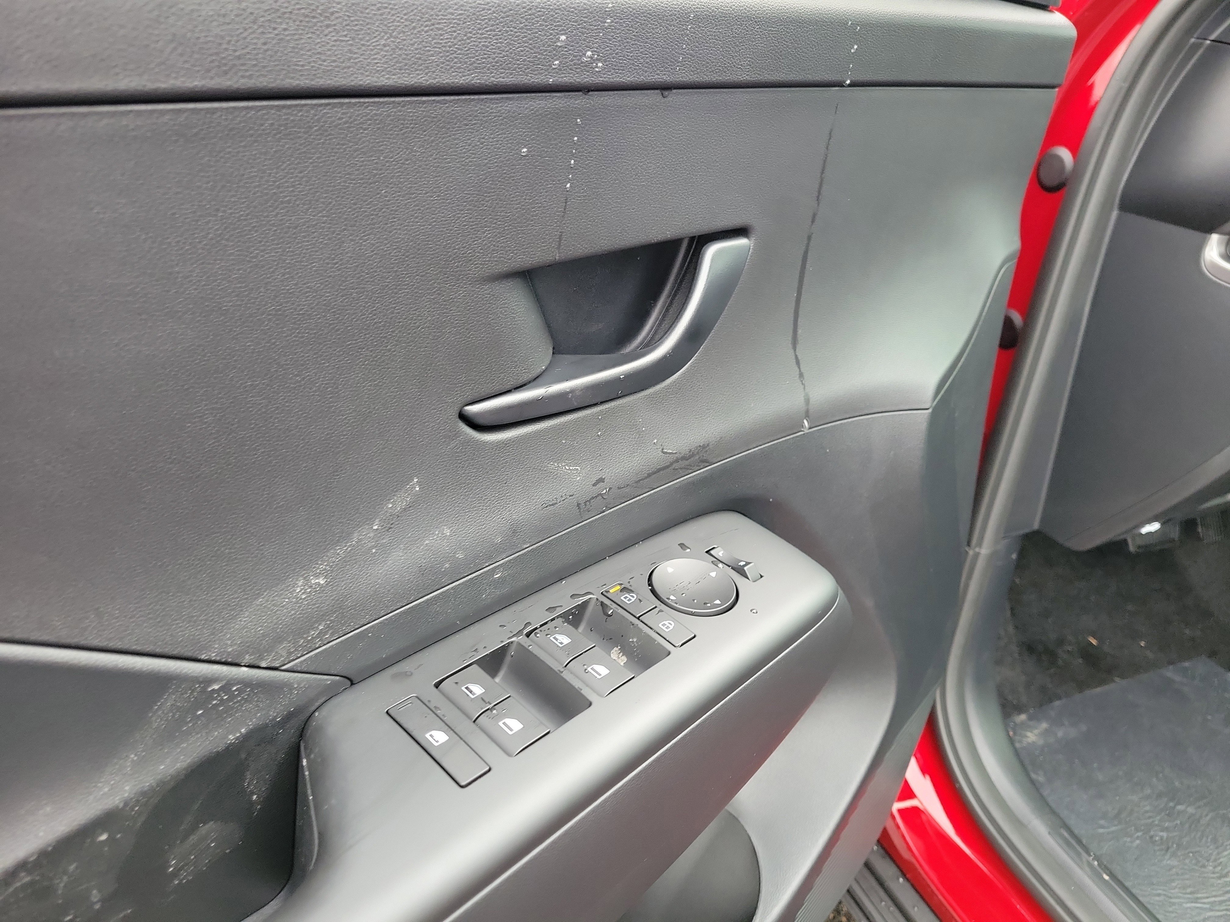 New 2026 Hyundai Kona SE image 18