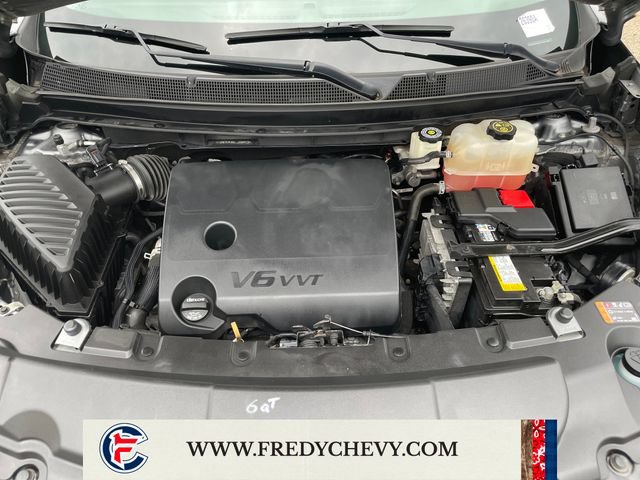 Used 2020 Chevrolet Traverse LT FWD image 24