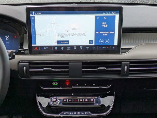 New 2026 Lincoln Corsair Premiere image 15