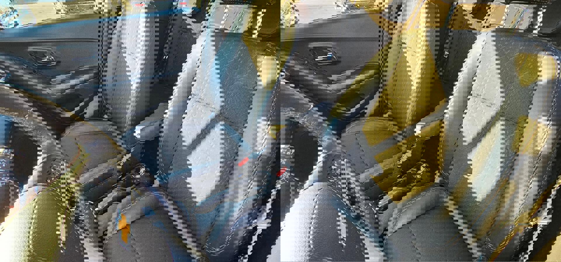 Used 2022 Chevrolet Trax LT w/ Driver Confidence Package image 10