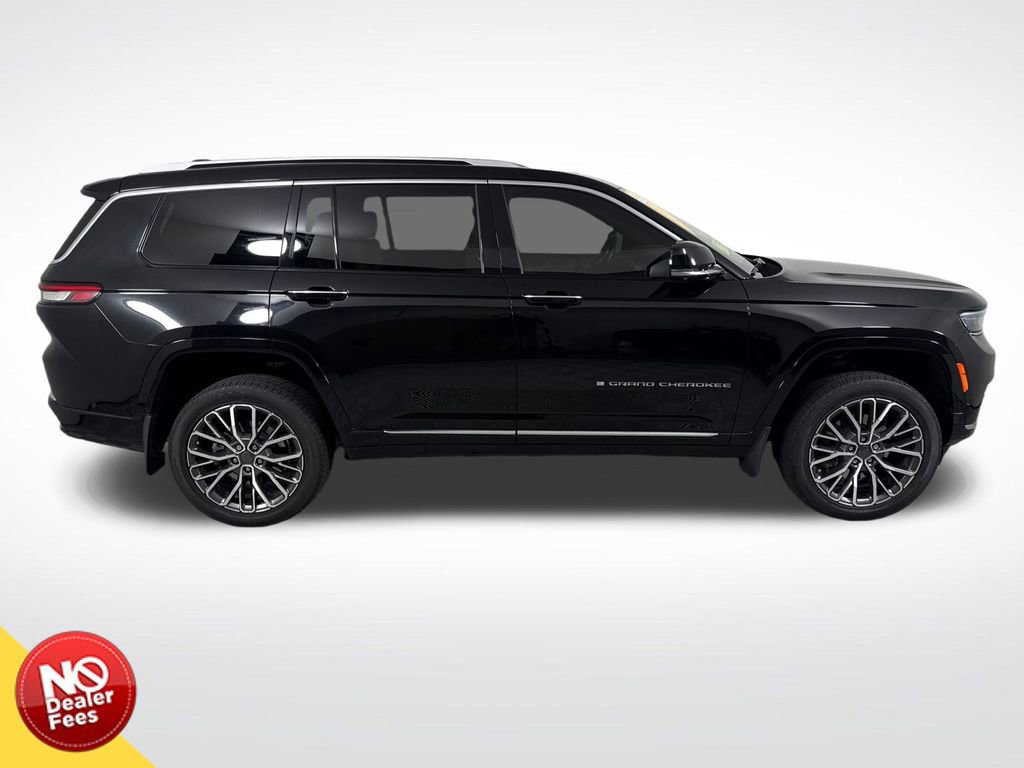 Used 2021 Jeep Grand Cherokee L Summit AWD/4WD image 2