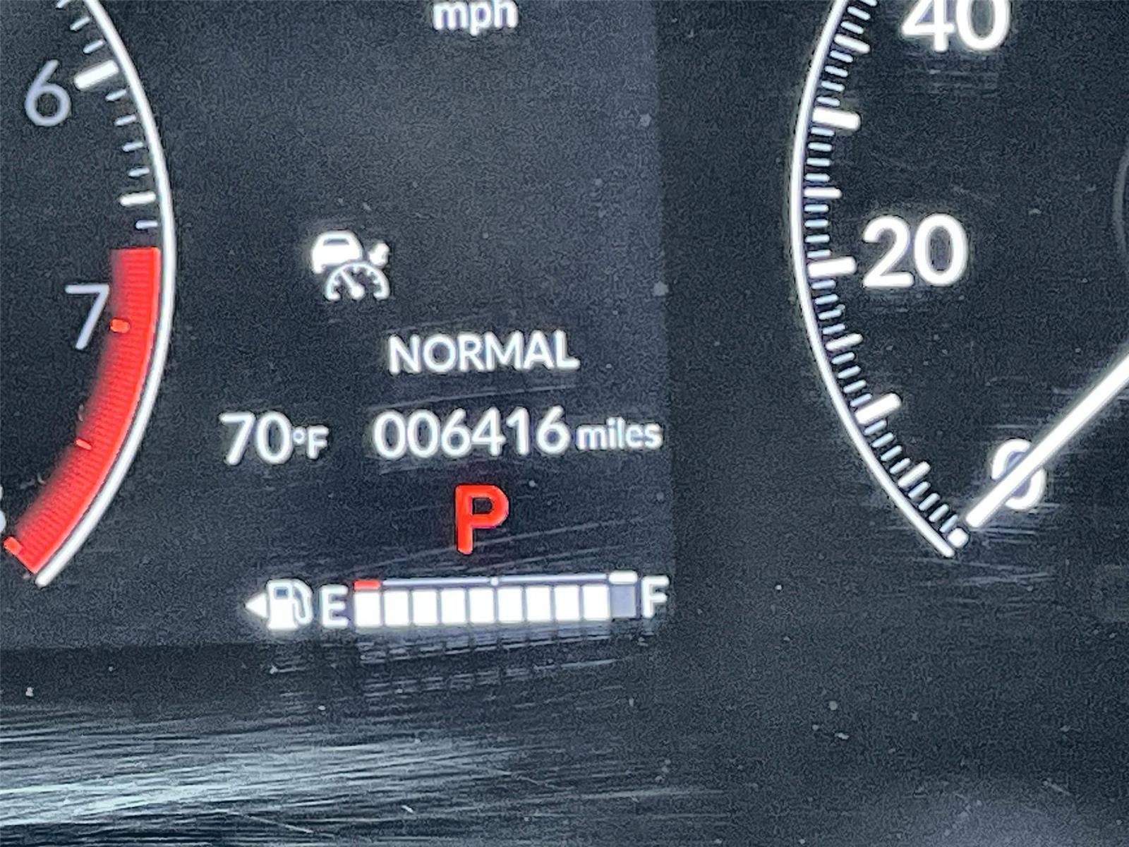 Certified 2025 Honda HR-V Sport image 22