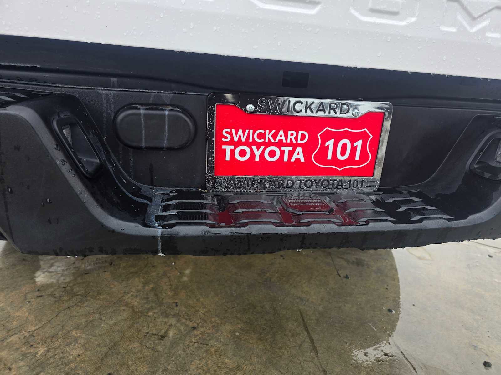 Used 2019 Toyota Tacoma SR image 15