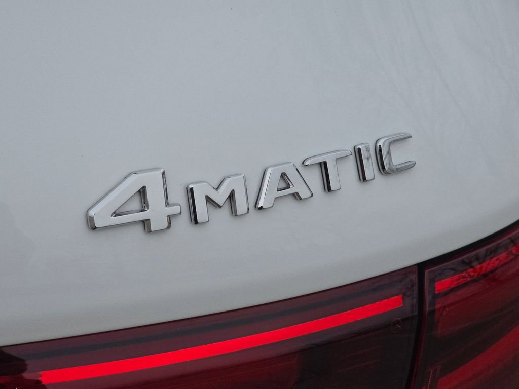 New 2026 Mercedes-Benz GLB 250 4MATIC image 4