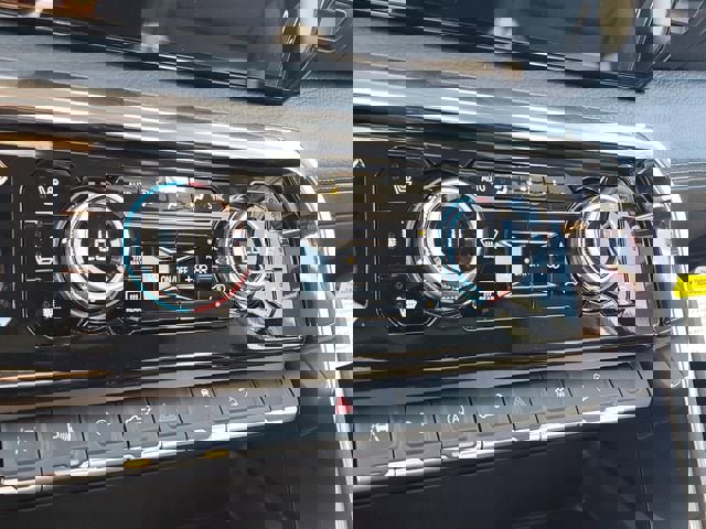 New 2026 GMC Sierra 1500 Denali w/ Denali Reserve Package image 24