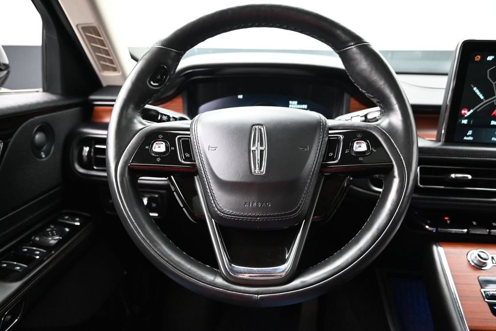 Used 2022 Lincoln Aviator Reserve w/ Equipment Group 201A AWD/4WD image 27