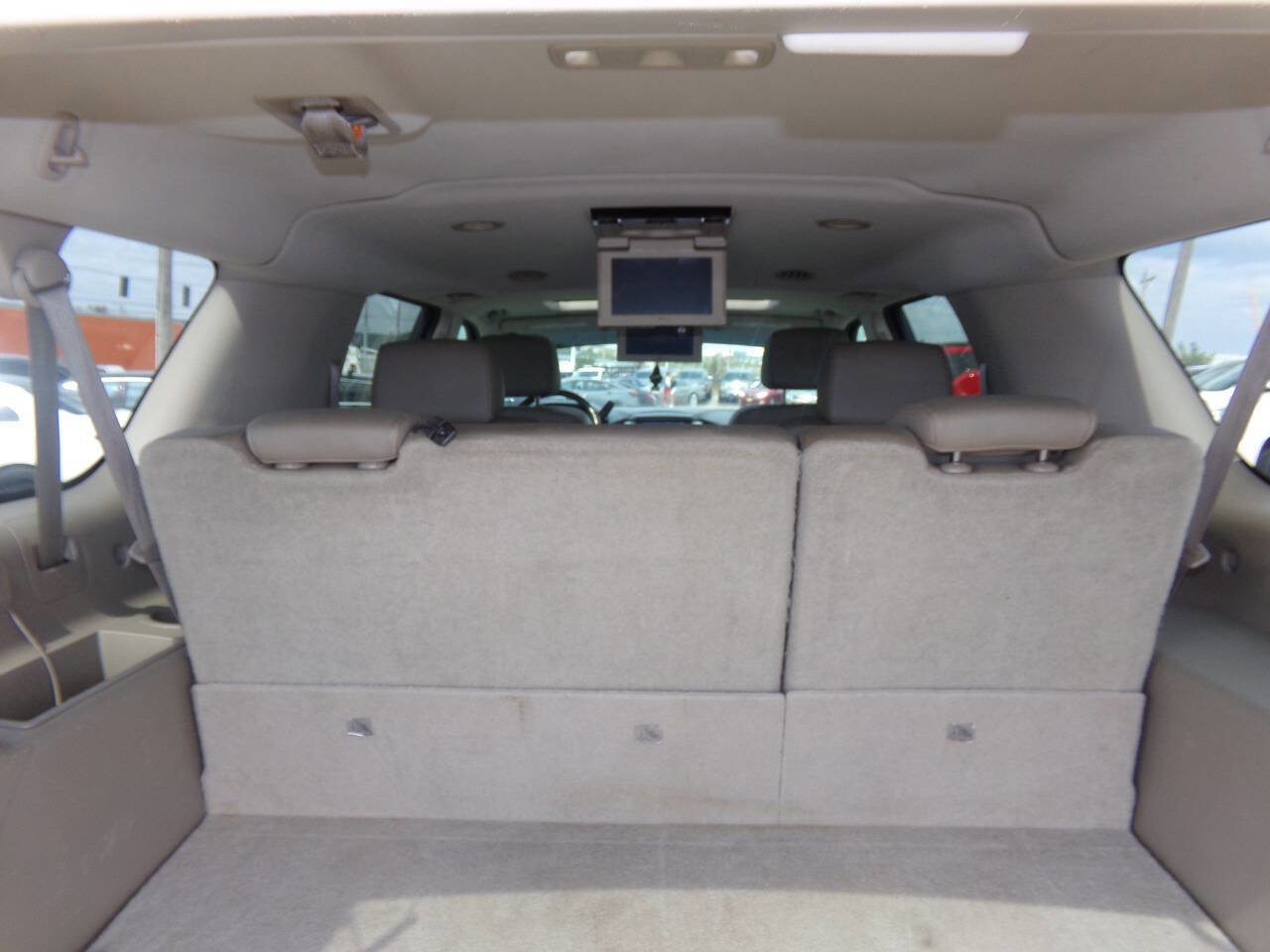 Used 2015 GMC Yukon XL SLT w/ Open Road Package image 24