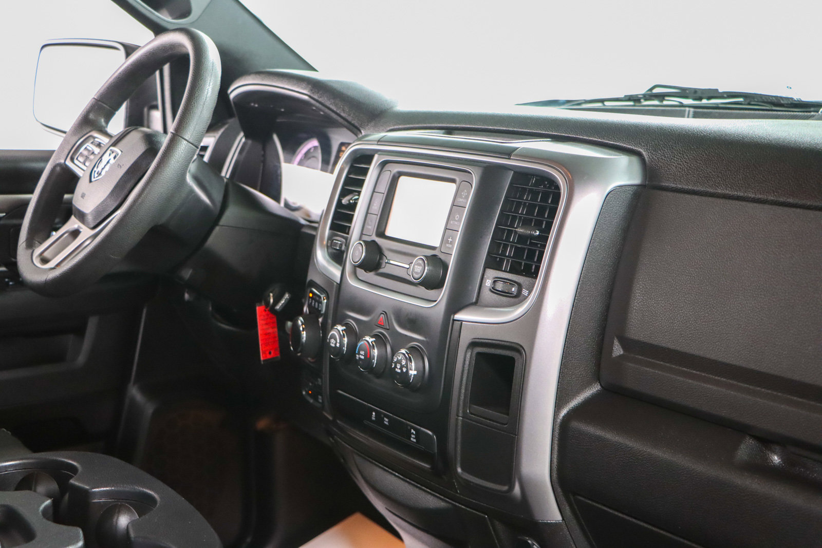 Used 2024 RAM 1500 Classic Warlock image 26