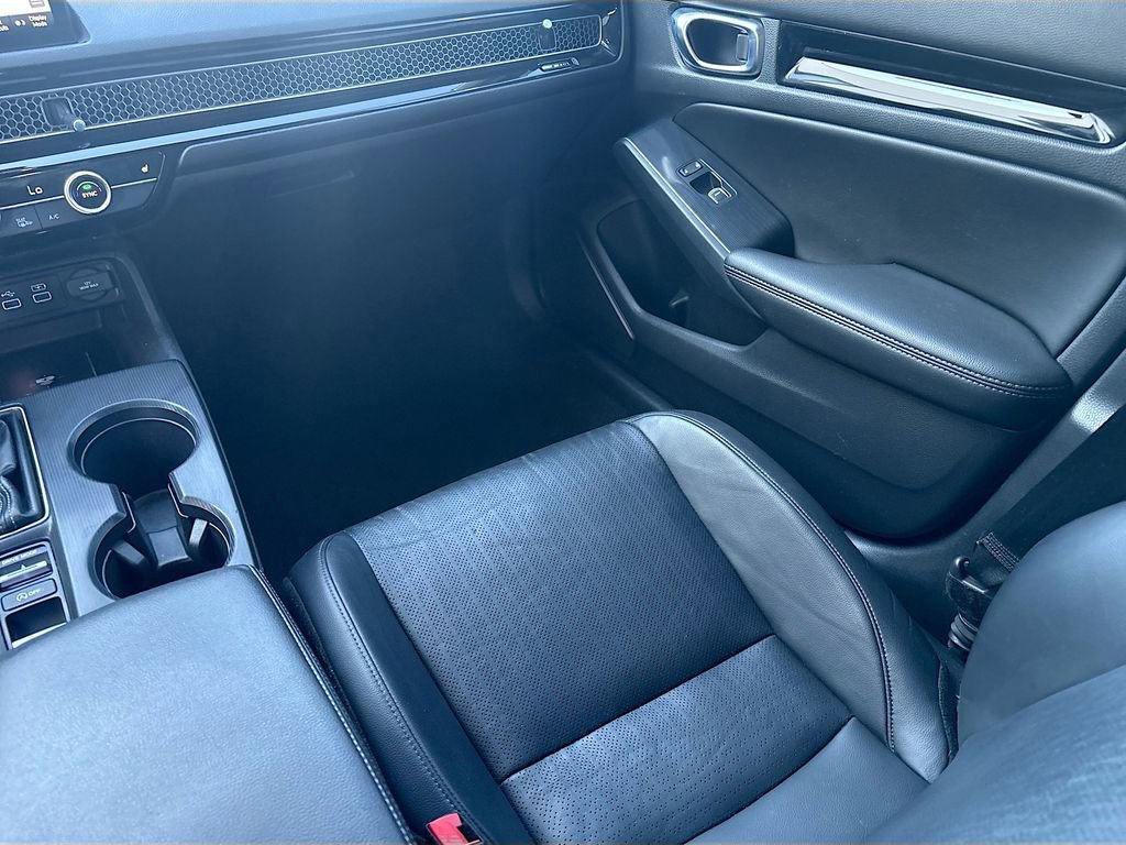 Used 2022 Honda Civic Touring image 25