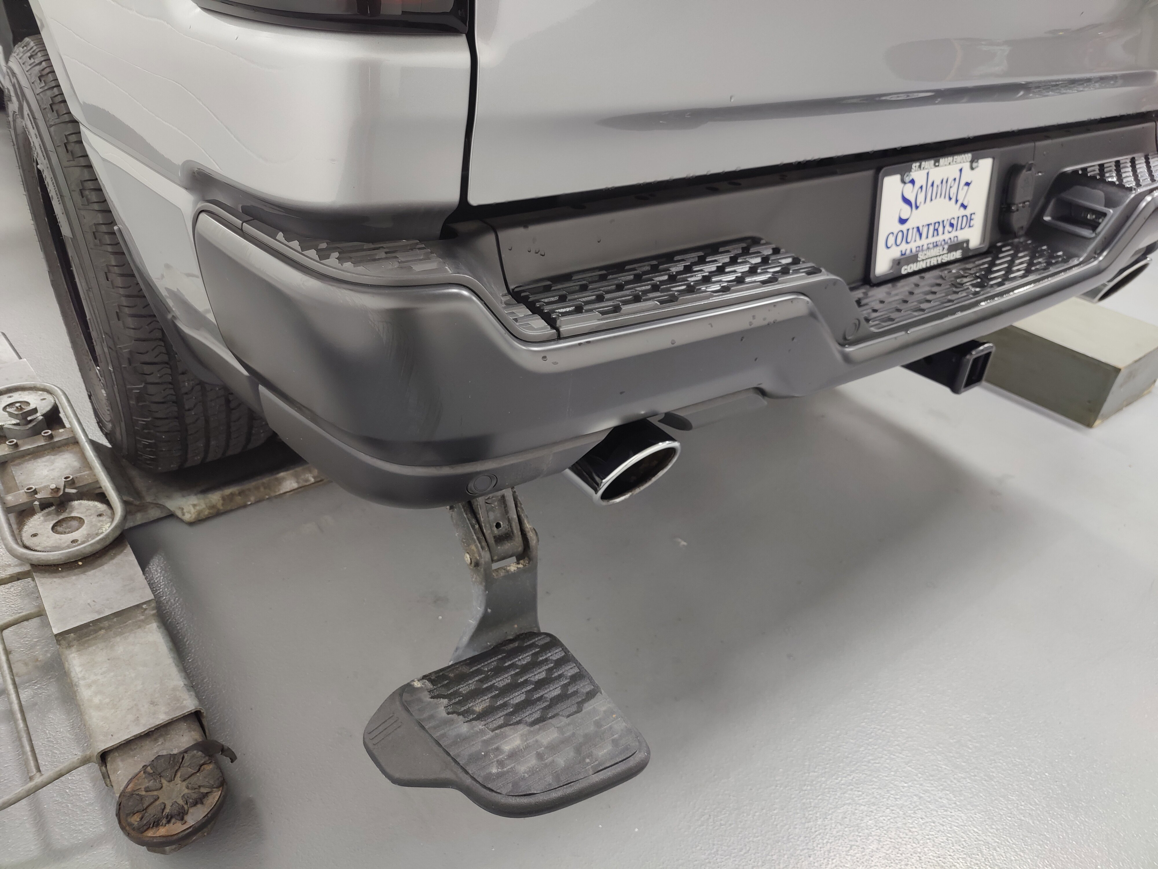 Used 2025 RAM 1500 Tradesman image 9