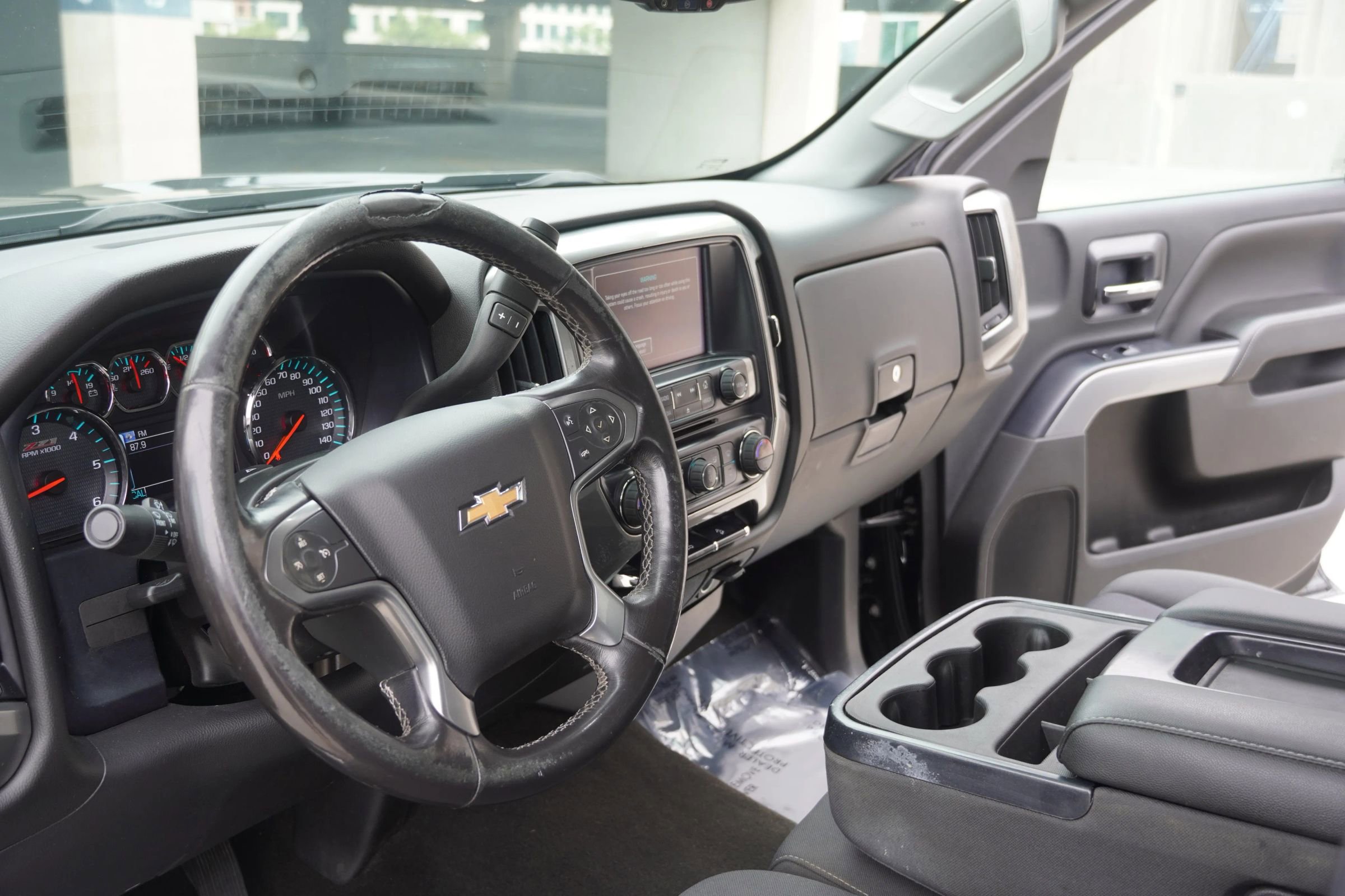 Used 2018 Chevrolet Silverado 1500 LT w/ All Star Edition image 28